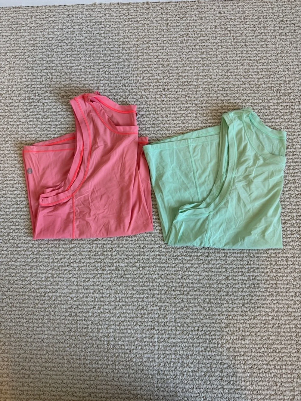 lululemon athletica Sleeveless Athletic Tank-set of 2 - Picture 1 of 8